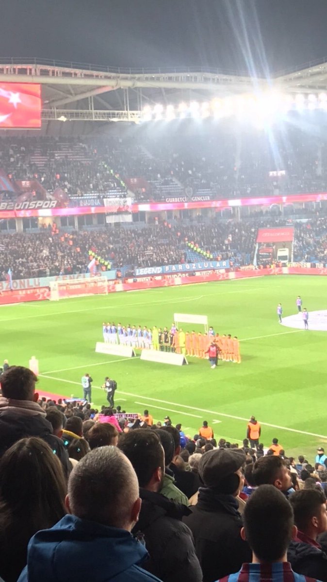 ozanuzuner's tweet photo. SALDIR TRABZONSPOR (@ Şenol Güneş Spor Kompleksi Medical Park Stadyumu in Trabzon) https://t.co/PY1knxGM99 https://t.co/iXREFhr2BV