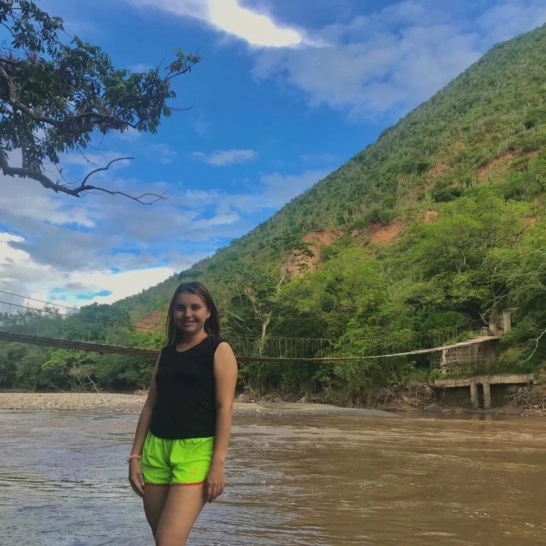 estefani2403's tweet photo. Maravillas de nuestro municipio de Colombia Huila. ⛰🏝🏕

#paisajes 
#Turismo 
#TurismoRecordRD 
#ColombiaPotenciaMundialDeLaVida https://t.co/vPwUUCvjkp