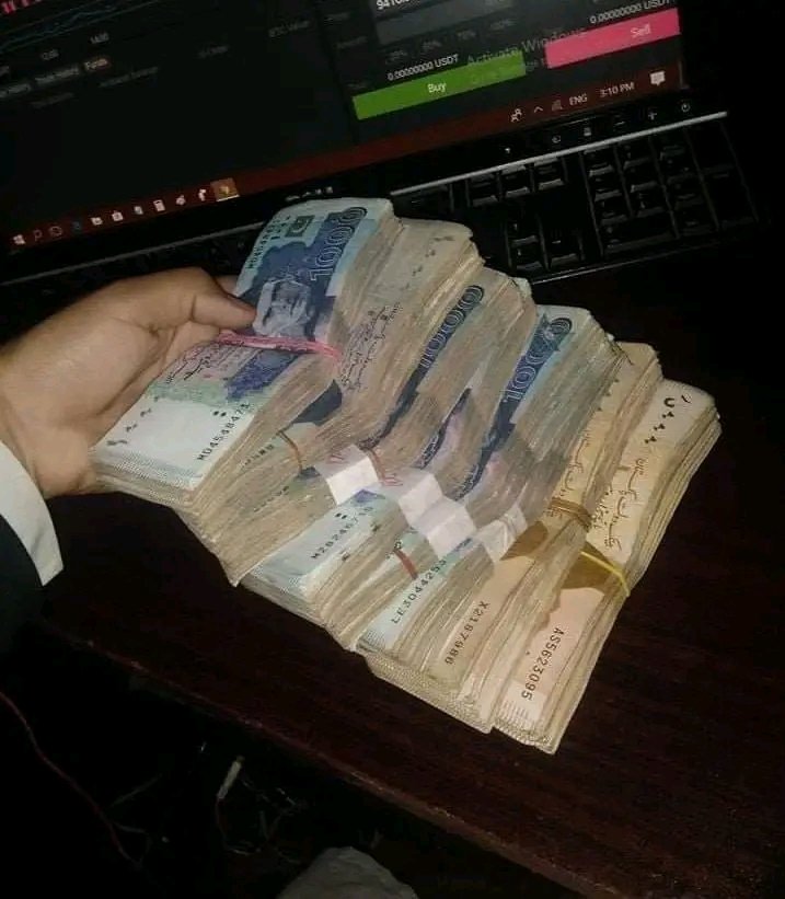 *پیسہ چاہیے؟ تو انتظار میں کیوں بیٹھے ہیں؟*
*کمائیں۔۔۔*
*تعلیم کم ہے؟ یا ابھی تعلیم مکمل نہیں ہوئی؟*کوئی بات نہیں۔ آپ اپنے کاروبار، جاب یا پڑھائی کے ساتھ ساتھ بھی ایک نیا ذریعہ آمدن شروع کر سکتے ہیں اور گھر بیٹھ کر روزانہ 3000 سے 5000 باآسانی کما سکتے ہیں ..