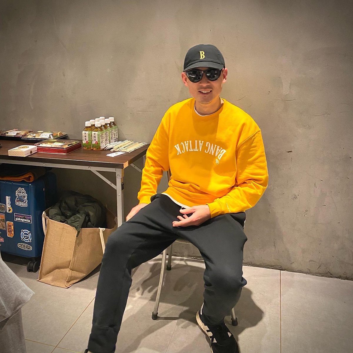 chozenleefire's tweet photo. 受注予約始まりました!
https://t.co/uKguRvwbL3
正解はRickie Gでした!
昨日はツアーにPUSHIMと参加させてもらいました!光栄だでした!
マジで素晴らしいステージなので、ツアー参加する人は楽しんで!!
New Albumおめでとう㊗️
ということで、正解者ナシ💥💥💥ボーン
#rickyg #rootsinsynk https://t.co/JoVWEKLEwg