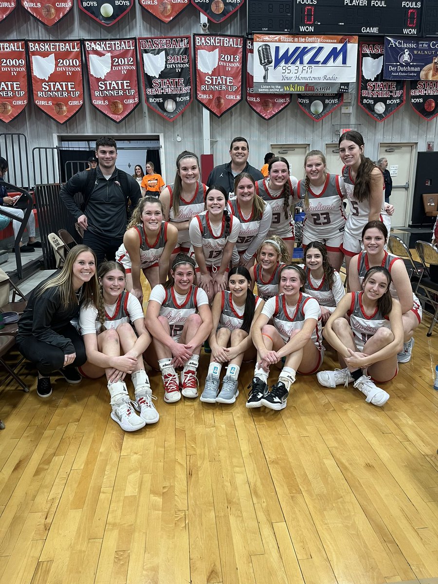 gobluegrl14's tweet photo. Winnin’ in Berlin 🙌🏀🙌 @NWHSgirlshoops @CitCountry @Hollywood_Lower Way to go NW! #nwpride 🫶🏼 #teamNW https://t.co/zeKNzBY3Qw