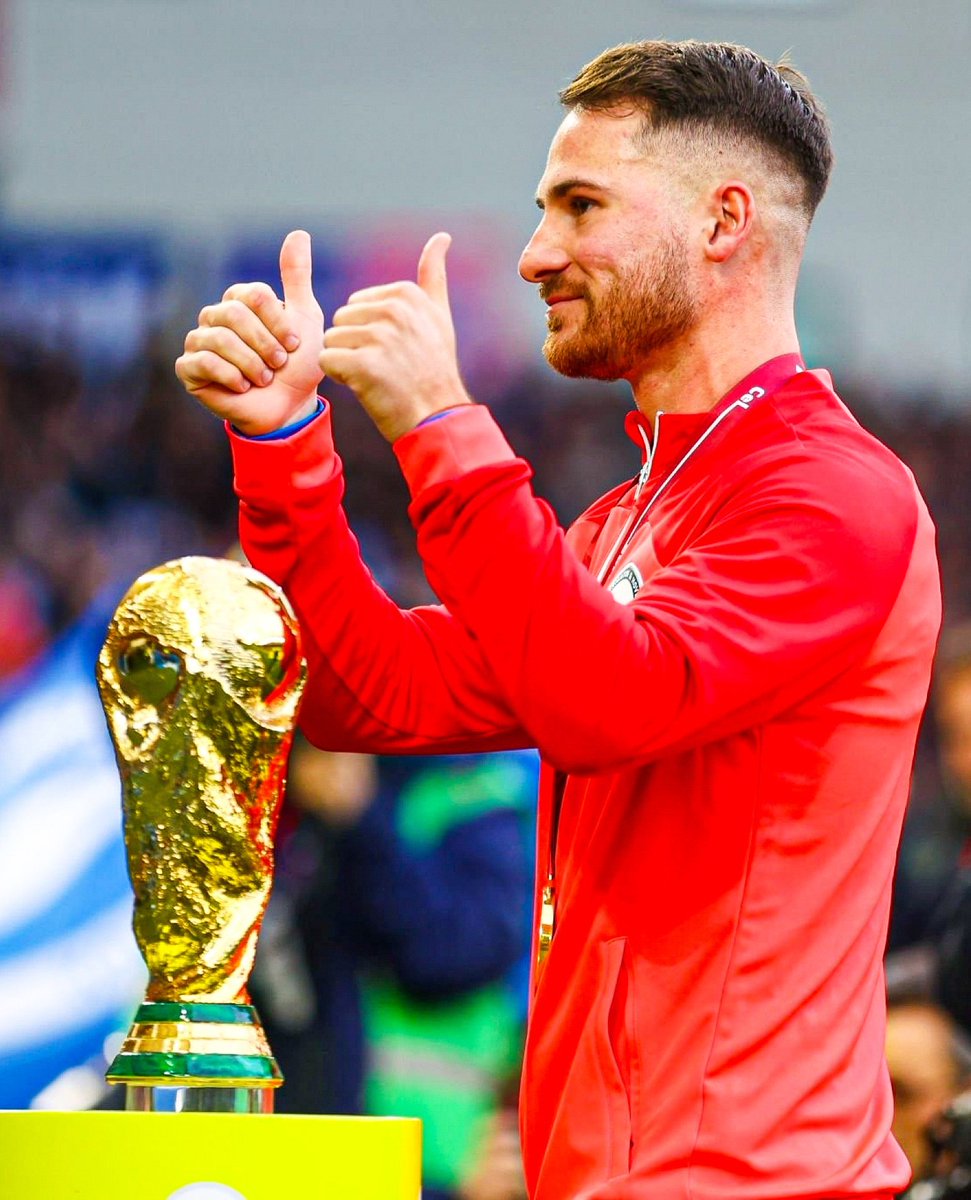 dataref_ar's tweet photo. 🇦🇷🏆 La gloria será eterna. https://t.co/OHJnhJjv1y