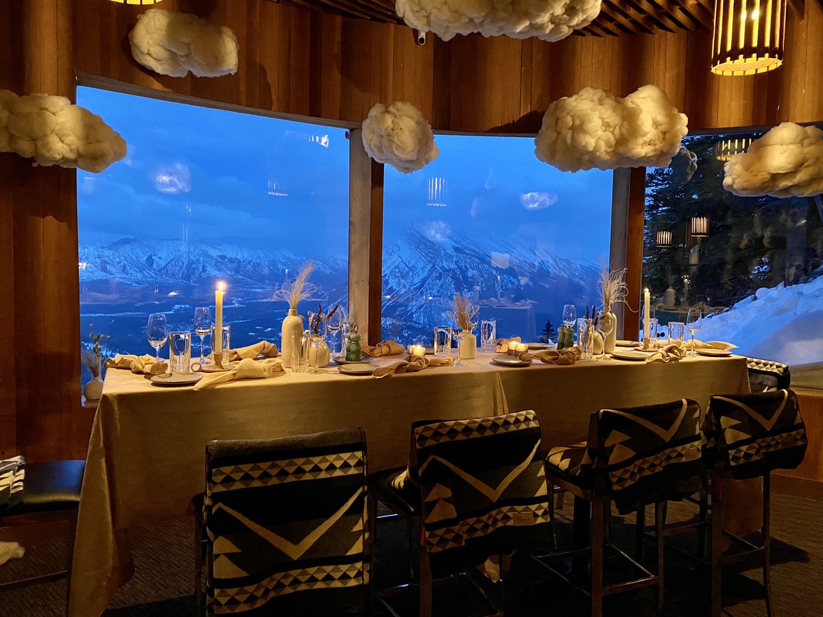 Jody_Robbins's tweet photo. How would you like to dine in the clouds? Haute 02 is an exclusive experience for guests of @FairmontSprings. Before your 5 course private dinner, you can try an oxygen bar and guided breath work. But only until Jan 24!
#AllBeyondLimits l #banff https://t.co/RBCgmBsIzg