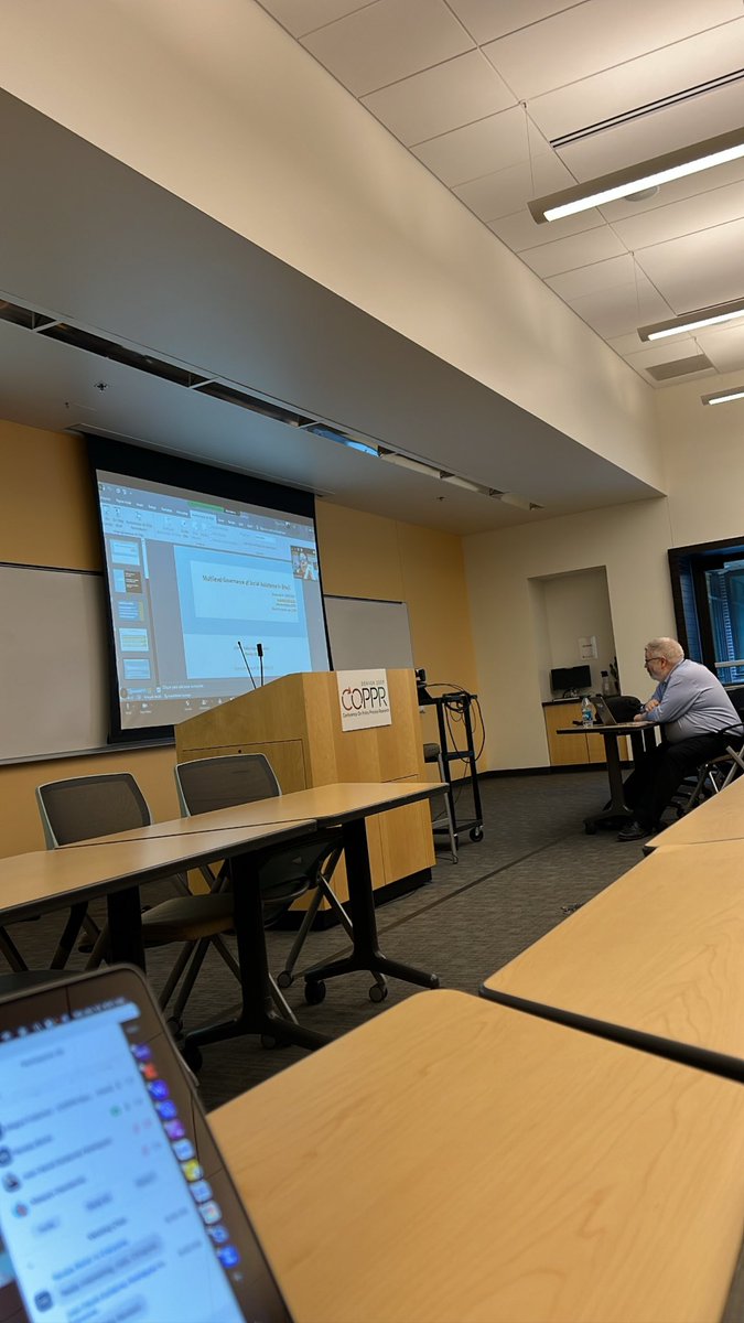 Last day at @PolProcessRsch #COPPR23! Meeting authors I read in class has been a blast 💥🤓🥳
#PublicPolicy #PolicyProcess #Research #Conference #CU #CUDenver #Denver #Colorado #USA #Academia #AcademicCommunity