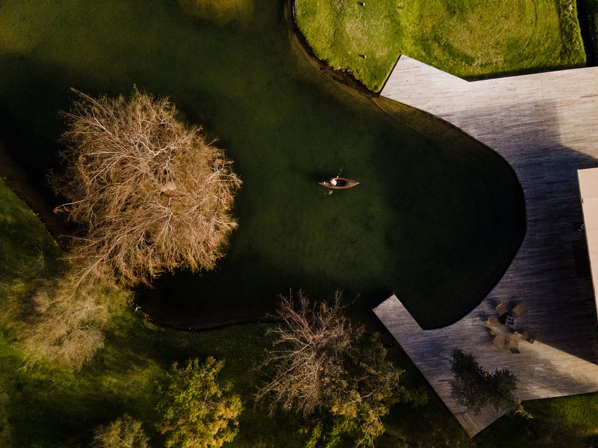 CasaMolleVilla's tweet photo. Un paseo en Kayak en el estanque de la "casa de Palo" al atardecer.
.
.
A sunset kayak trip on the lake named "Casa de Palo"
.
.
#casamolle #hotel #chile #laserena #elquivalley #valledelelqui #getaway #travelerschoice2021 #vacaciones #placestovisit #golf #villa #gardens https://t.co/SZfSQwiYDE