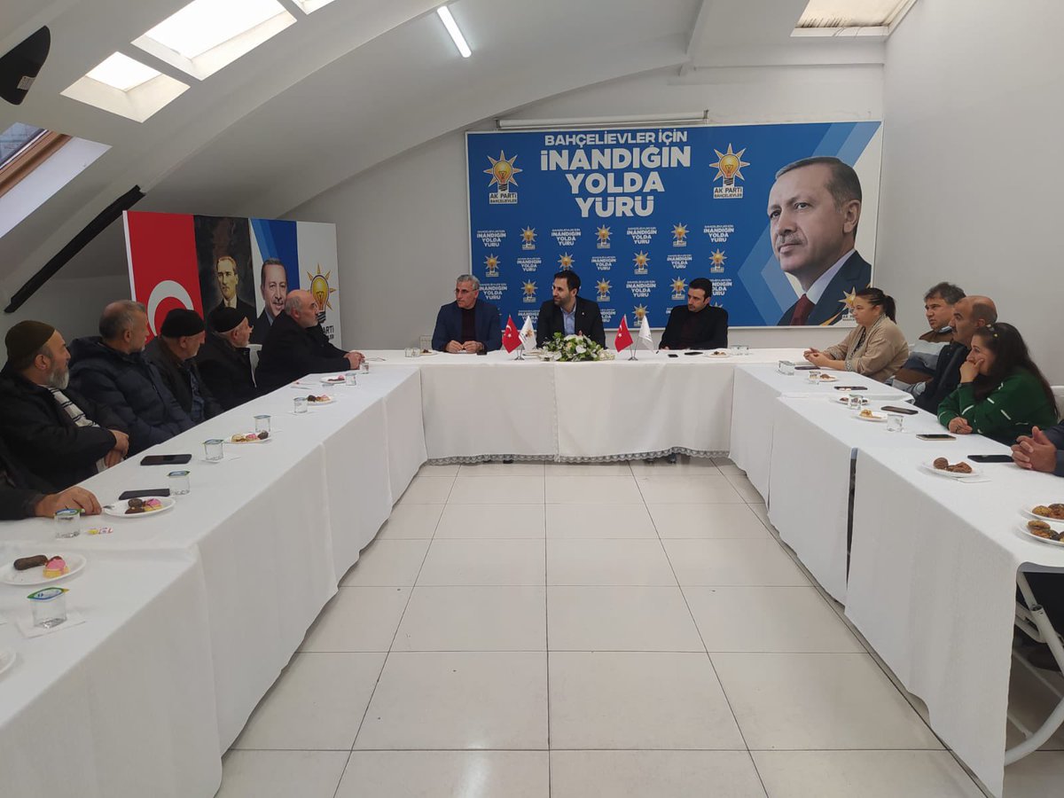 mehmettkucuk1's tweet photo. "İrade Sende, Sandık Güvende"

Türkiye Yüzyılı hedefiyle, gece gündüz demeden çalışıyoruz.

İlçe Başkanımız Fatih Tuna İle birlikte, Fevzi Çakmak Mahallesi Sandık Başkanları ile bir araya geldik.

Verimli bir istişare gerçekleştirdik.

#2023YolundaBiriz https://t.co/ZmIyNHIgnW