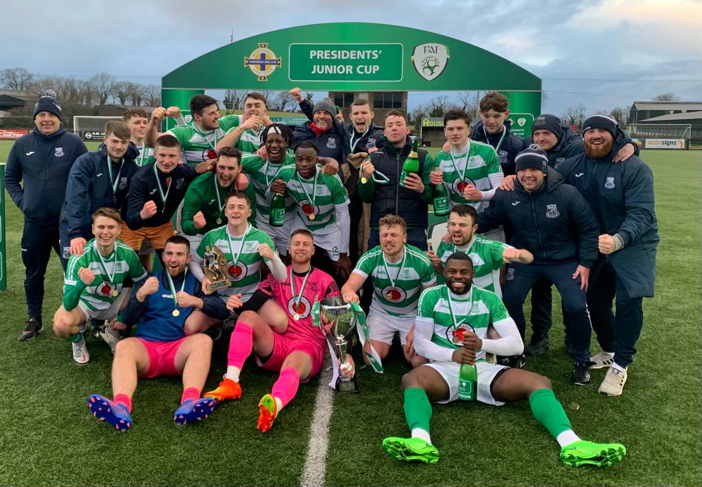 IrelandFootball's tweet photo. Congratulations to @VillaFC1953 who have won the President's Junior Cup 🏆

Goals from Adam Conway (70) &amp; Frederick Tamen (89) seal the 2-1 victory as Villa come from behind against their Northern Irish opponents to lift the Cup 🏆

Great achievement from the Waterford side 🙌 https://t.co/iarC1WvNj3