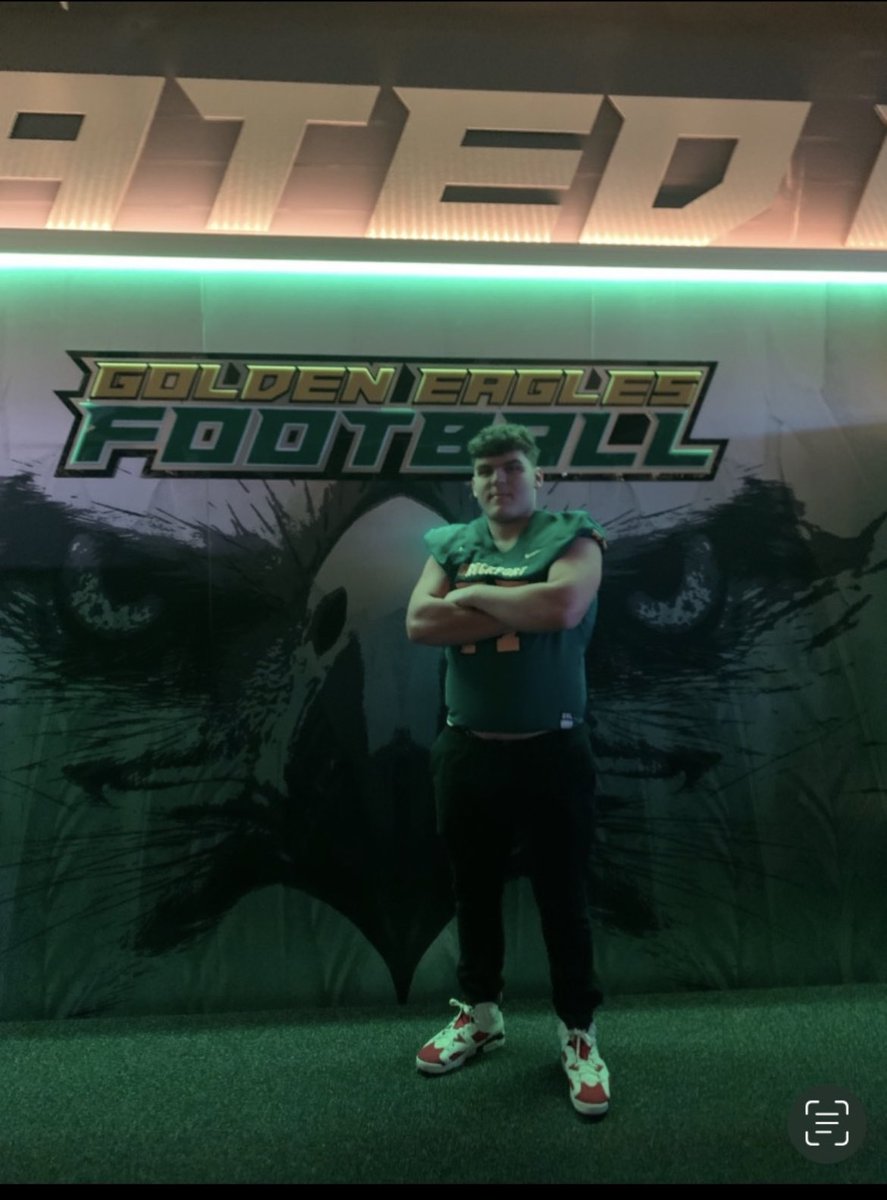 I’d like to announce that I will be taking my talents to SUNY Brockport. I’d like to thank everyone that has helped me along the way. Thanks to all the coaches that have put time into recruitment. Excited to get to work <a href="/coachmangone/">Jason Mangone</a> <a href="/Coach_Potter/">Steve Potter</a> <a href="/BPort_Football/">Brockport Football</a> <a href="/BportAthletics/">Brockport Athletics</a>
