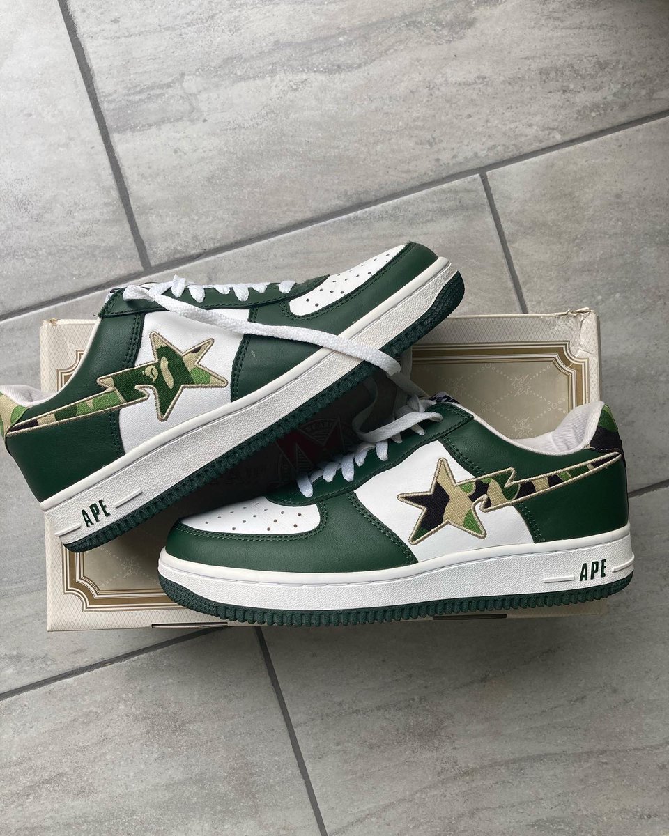 grailedpolice's tweet photo. Bapesta “green camo” 2003

#bapesta #bape #bapehoodie #bapeforsale #baper #bapestas #bapesta4sale #bapecollection #cybery2k #streetwearstyle #y2k #sneakercollection #whatyourocking #2000sfashion #sneakerhead https://t.co/sS9a0fW9Rs
