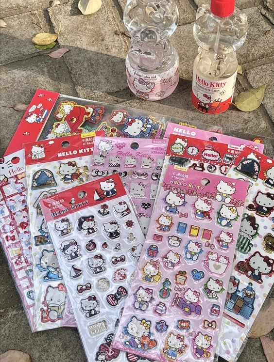 peonypixel's tweet photo. hello kitty stickers!! 💓 https://t.co/O25iopCGAc