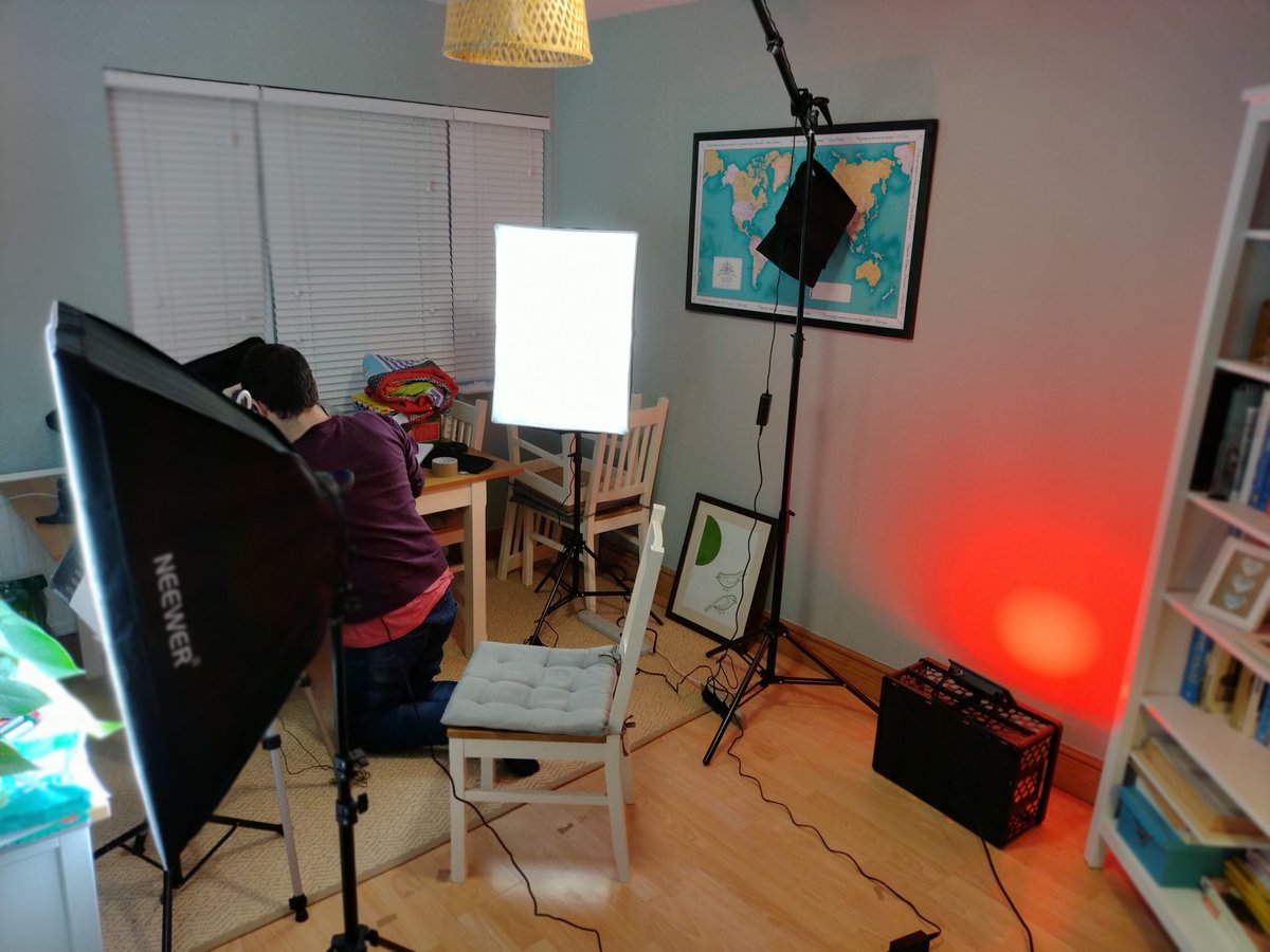 PhilippsChris's tweet photo. Spending the day with the excellent Pete Mason, turning my dining room into a studio for a very exciting #YouTubeproject we've been beavering away at for a few months - videos exploring story structure.
Final tech set up and ready to shoot the first episode. Gonna be ace! https://t.co/Nno3siiLRV