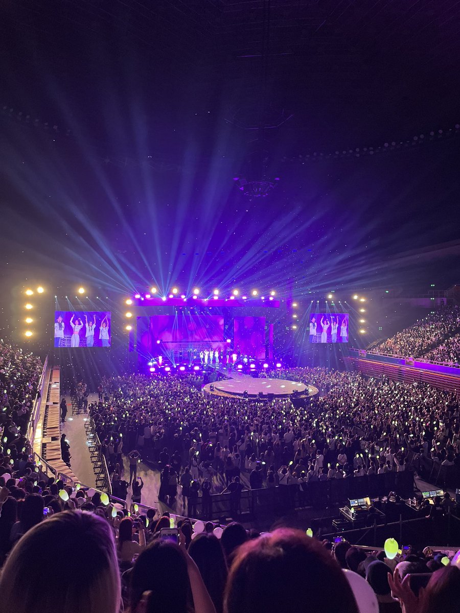twinsavril's tweet photo. 230114
#MAMAMOO https://t.co/ZTq1mGbh2P