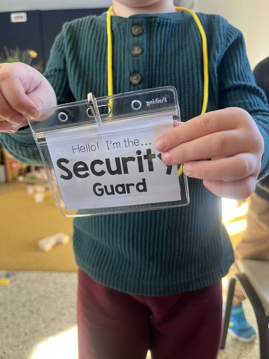MsRose528's tweet photo. Our PreKfriends have taken turns on being the roles of Pilot, Co-Pilot, Security Guard and Flight Attendant. They have also had a go at being a Travel Agent; setting up trips for everyone! “I know there can be 2 flight attendants because I’ve been on a plane and I saw 2” - B 👦 https://t.co/lbmfz5Sbku