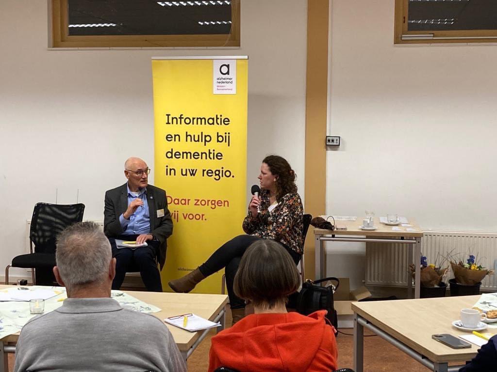 Op 10 januari was er een geslaagd eerste Trefpunt van 2023 in De Stut.
Het thema was “Vormen van dementie” en de gastspreker was Mw. Jeanine Schukking, geriater in het Rode Kruis Ziekenhuis. Er waren zo’n 40 mensen op afgekomen, een mooi aantal #alzheimernederland