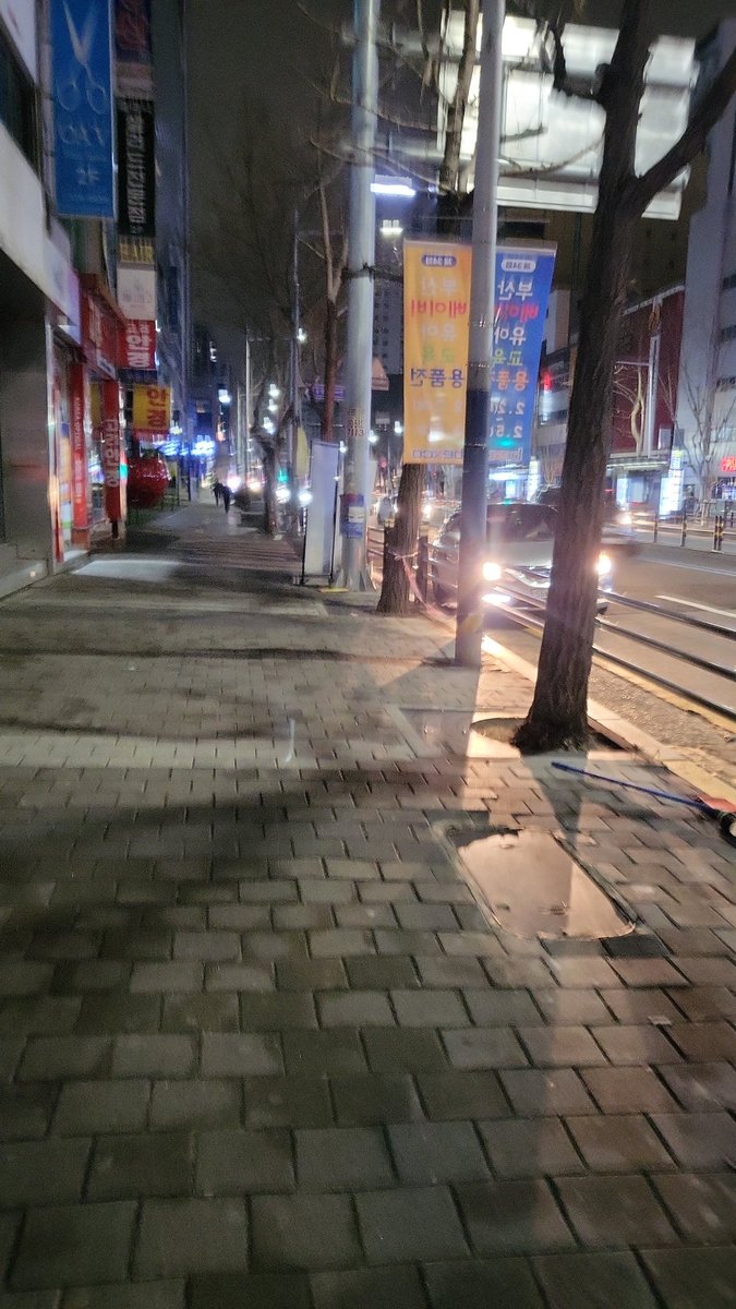 Cuteenam2's tweet photo. Go Home!!
서면의 새벽 ㅎㅎ
#알쓰 #부산게이 #부산바이 #게친소 #게이 #바이 #gay https://t.co/YvNun9jsqS