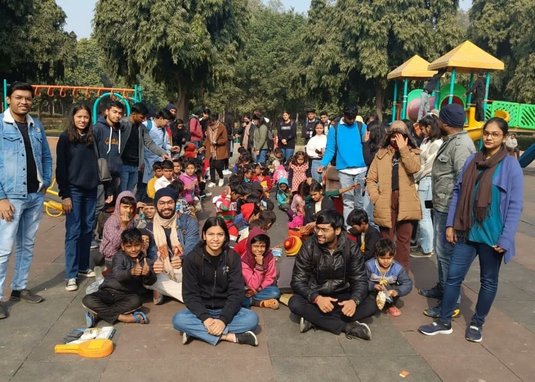 Subhrajeet_bjp's tweet photo. Umeed dipsar/dpsru in collaboration with Lakshmibai college DU organised teaching campaign at Kanhaiya Nagar
#Project_KFA
#Team_Umeed https://t.co/iQj4D7N2ej