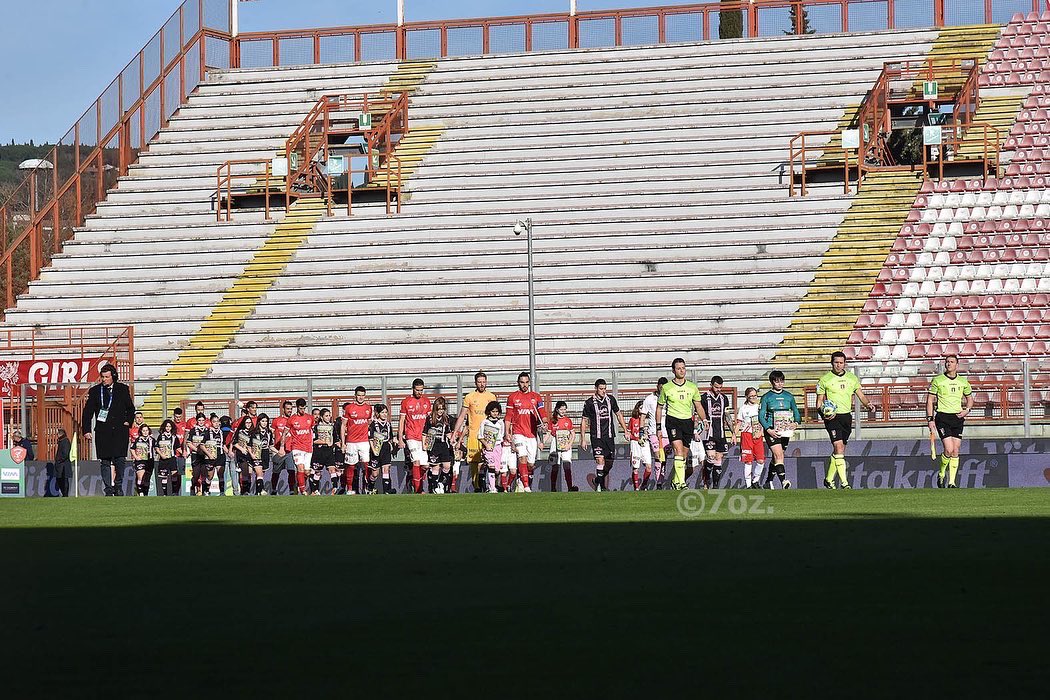 ACPerugiaCalcio's tweet photo. πΈ #PerugiaPalermo
#forzagrifo @Lega_B #SerieBKT #PERPAL #noisiamoperugia https://t.co/5MMxRLOoNX