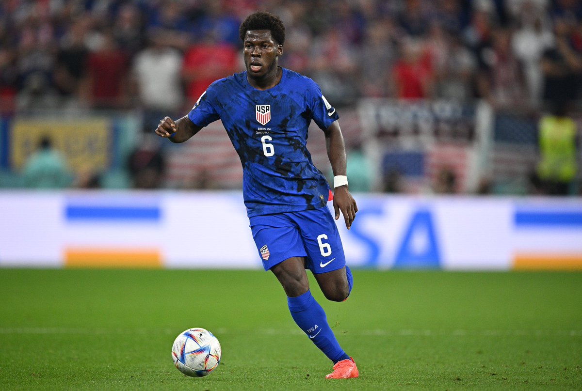 fp_romano's tweet photo. USMNT star Yunus Musah, expected to complete current season with Valencia despite strong interest from many top clubs around Europe. ⭐️🇺🇸

Understand Chelsea tracking him for long time alongside Inter and Arsenal but summer move is the most likely solution. https://t.co/ISP1ZZROeu