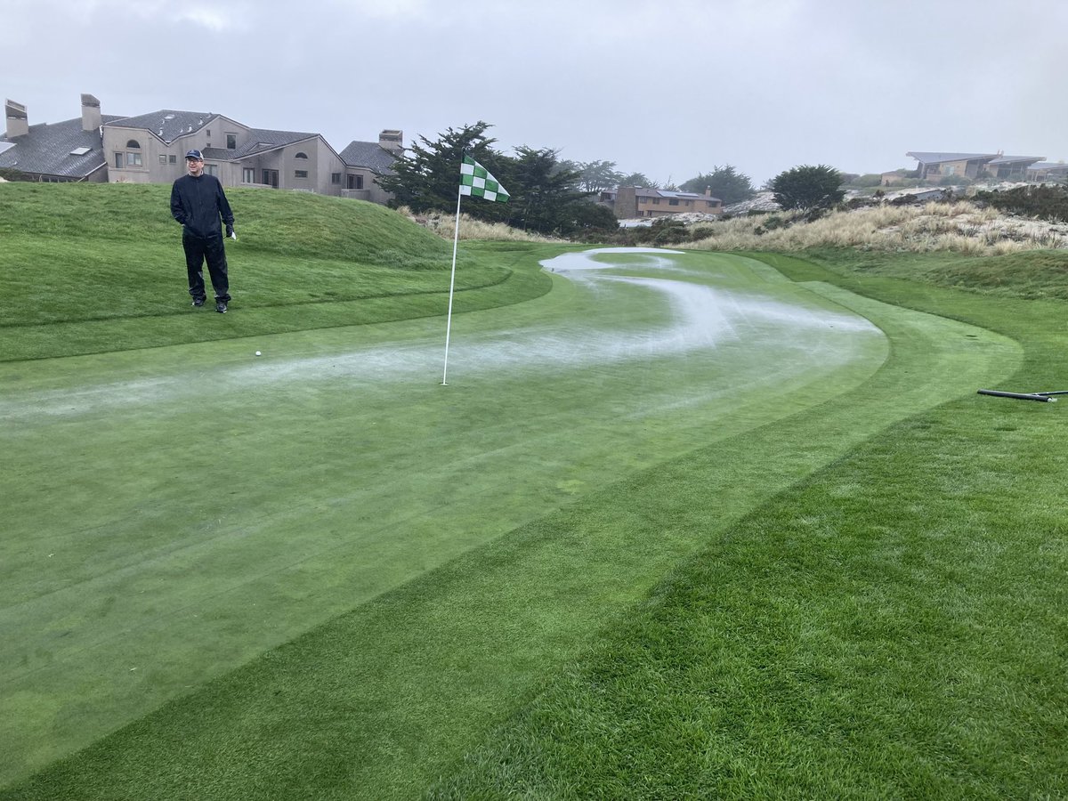 GlorifiedDonkey's tweet photo. Would you play in these conditions? 

Here were the scenes at #SpyGlassHill golf course yesterday. Thanks to ⁦@ProZabbo⁩ for the pictures. 

#Golf #PebbleBeach #CaddieLife https://t.co/7wQ5W54VAV