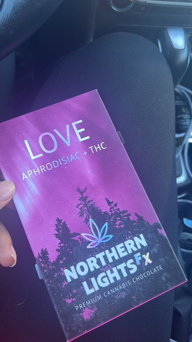 I want some dick 😂 I ate a little of this but I don&rsquo;t think that&rsquo;s why. https://t.co/RBk8r5BDa9<a href="/tag/dbd"class="tags"><span>#dbd</span></a>