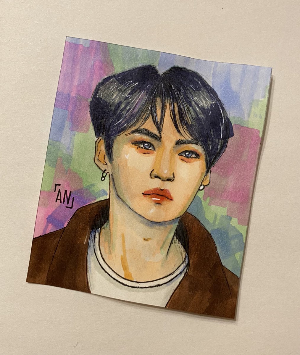 amiloveer_'s tweet photo. второй раз рисую маркерами🥹🫶🏻
;;#leeknow #leeknowfanart #minho #minhofanart #skzfanart;; https://t.co/4L4jC3D6eF