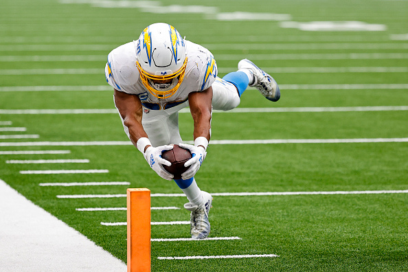 OHLChampion2014's tweet photo. 30-WATCH: @Chargers were 9-2 this season when Austin Ekeler scored a TD. #LACvsJAC #LACvsJAX #Chargers #OurWay #BoltUp https://t.co/GXkqtngy8R