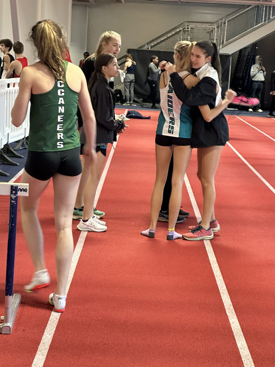 EastDistance's tweet photo. Junior Lily Conner taking the lead after lap 1 and dropping 15 secs for a new PR of 3:26.05 in the 1K! https://t.co/2Bfja5Jkwm
