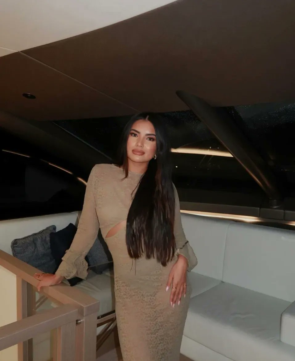 House of CB on Twitter "She’s dressed in our Giovanna dress.🤎 📸