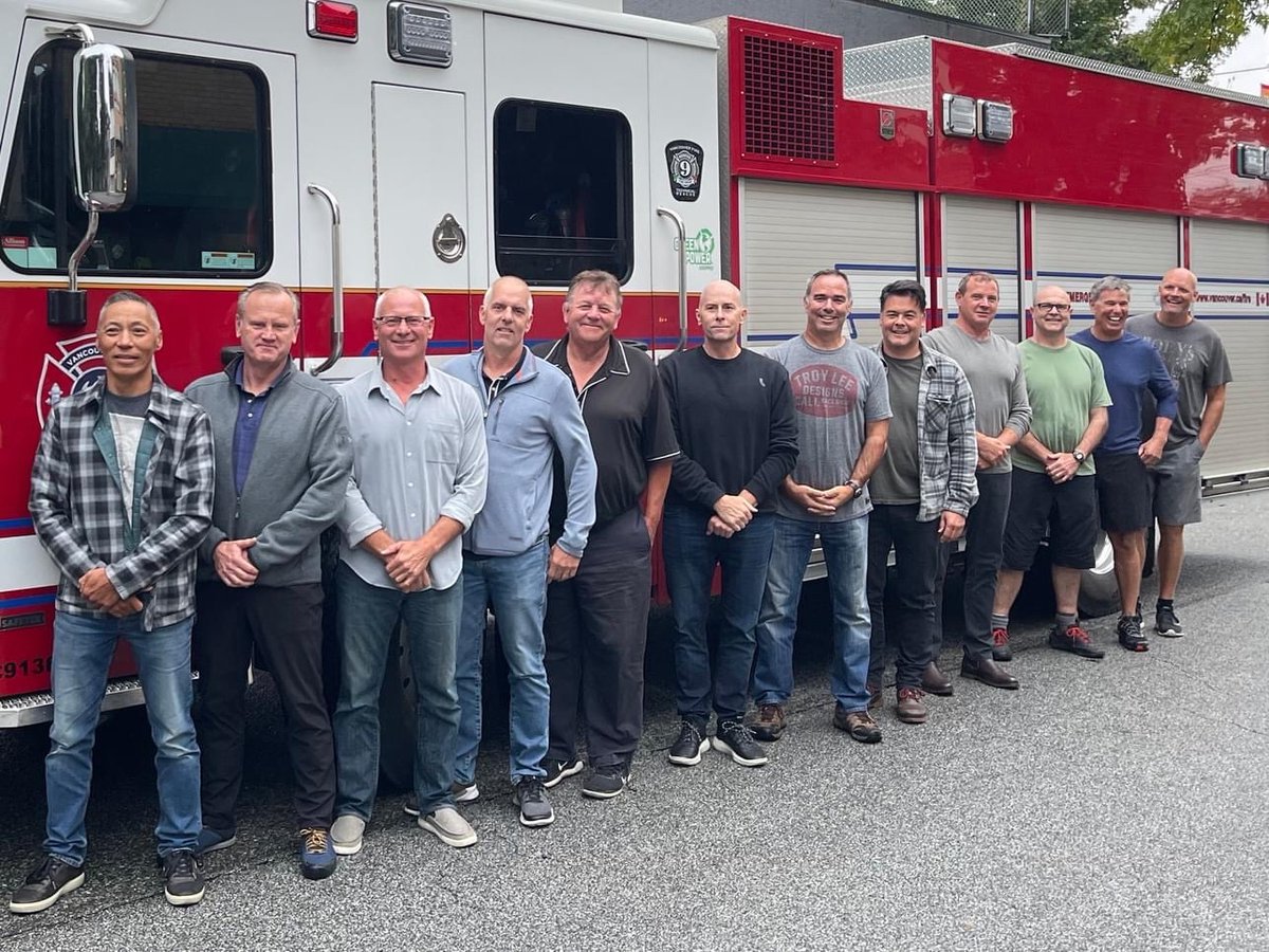 30 years ago this month I was fortunate to embark on an amazing journey with this group of fine young men

They told us it would go by quickly and they weren't wrong!

#1993
#BCFirefighters
#VFRS
#CityofVancouver
#Vancouver