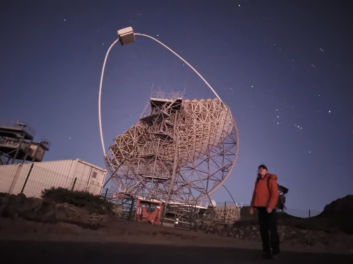 La Palma - every astronomers paradise, and my playground for the next week!

I had a good look around all the telescopes last night and got a few photos. They shut the road at night, so it's a good walk with 20kg worth of kit! #astrophotography #astronomy