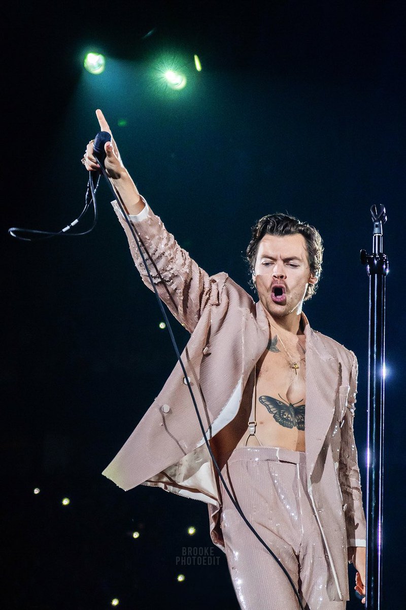 ihsvotes's tweet photo. 🔃 | RETWEET
100 RTS=100 VOTOS

I'm voting for #HarryStyles for #FaveTourStyle at the #iHeartAwards https://t.co/NaEW9is1lk