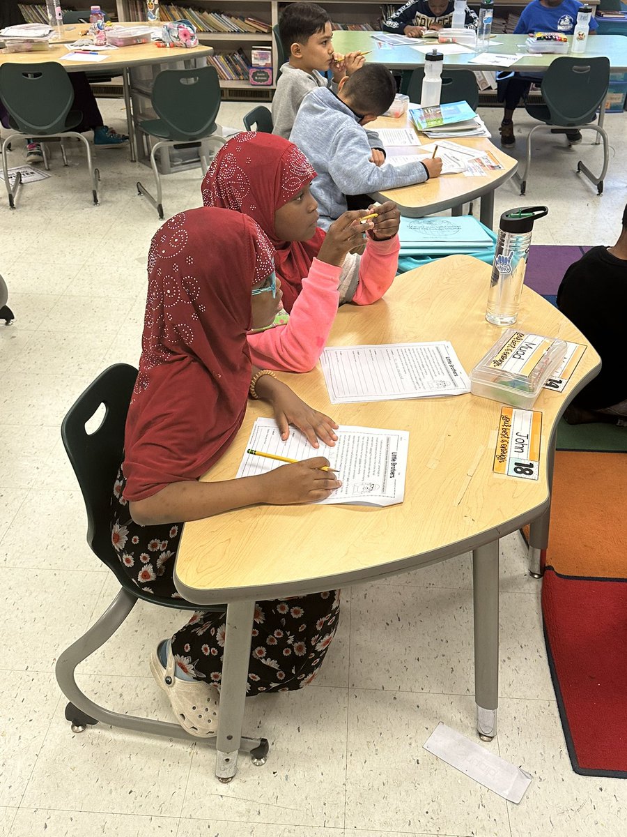 Dr. Weeks 3rd Grade tweet media