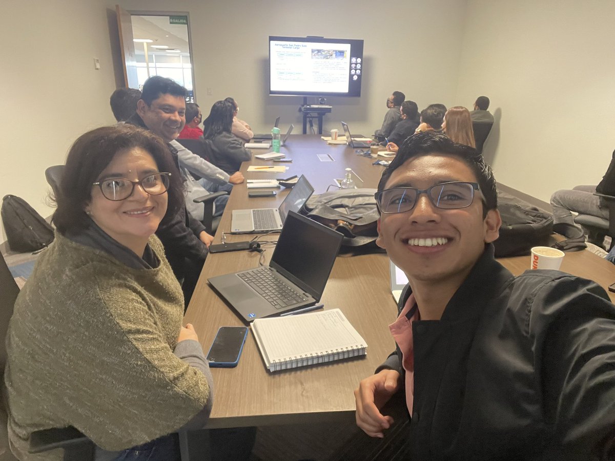 Sábado de trabajo junto a nuestra Sub Directora @mrios2001. Revisando  la ruta para los procesos de licitación de sistemas modernos de inspección no intrusiva que lanzaremos este 2023 para equipar las <a href="/AduanasHonduras/">Aduanas Honduras</a>.