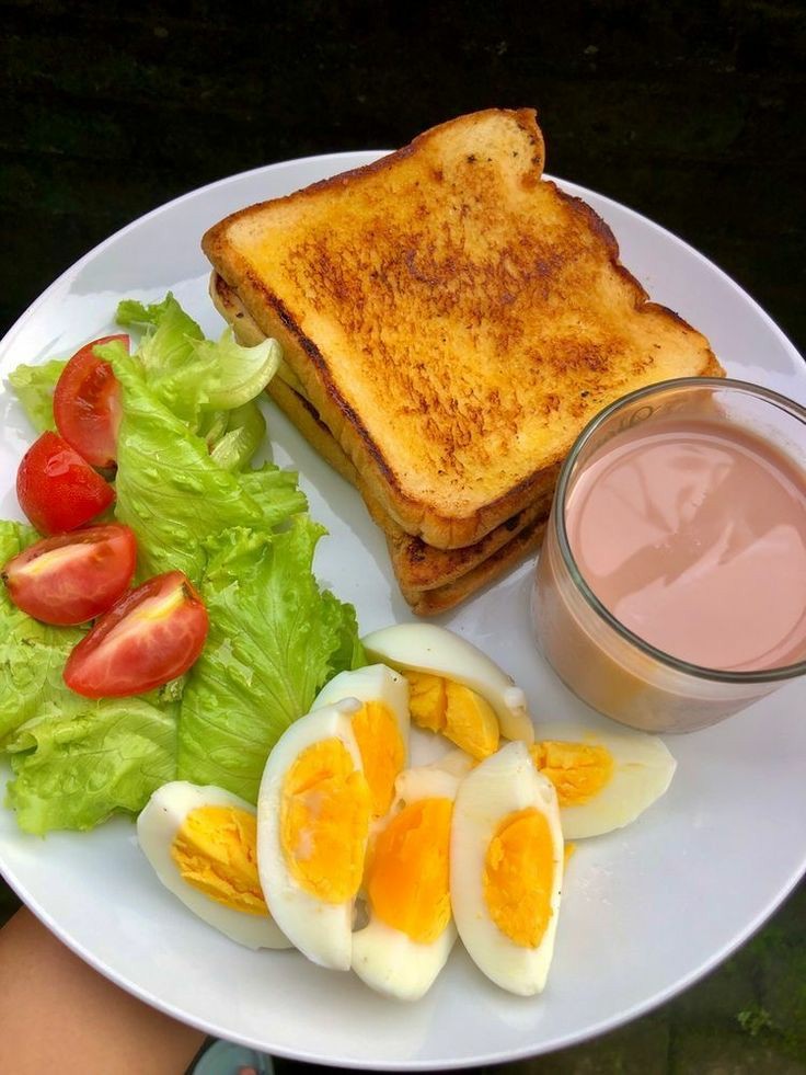 ccenyo's tweet photo. ⋆ ࣪. Ideas de desayunos saludables ˖ ࣪⭑ https://t.co/9Hggi41G5d