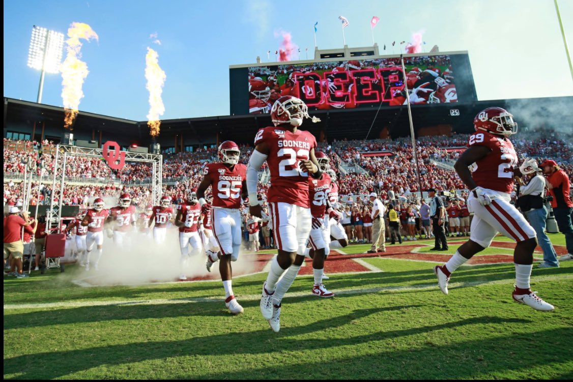 Kellen Lindstrom (@kellenlindstrom) on Twitter photo After a great talk with <a href="/MiguelChavis65/">Coach Miguel Chavis</a> I am beyond excited to receive an offer from <a href="/OU_Football/">Oklahoma Football</a>. <a href="/CoachVenables/">Brent Venables</a> <a href="/CoachTedRoof/">Ted Roof</a> #BoomerSooner After a great talk with <a href="/MiguelChavis65/">Coach Miguel Chavis</a> I am beyond excited to receive an offer from <a href="/OU_Football/">Oklahoma Football</a>. <a href="/CoachVenables/">Brent Venables</a> <a href="/CoachTedRoof/">Ted Roof</a> #BoomerSooner