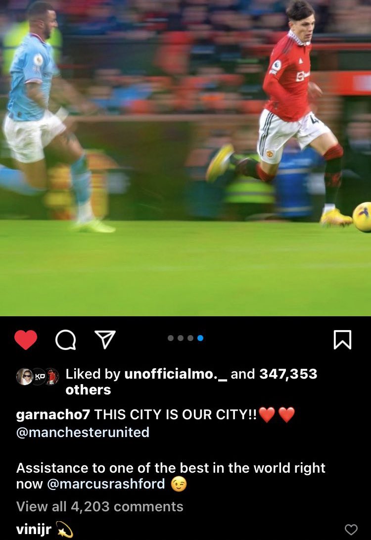 UtdPlug's tweet photo. Vinicius Jr to Garnacho. #MUFC 🌟🤝 https://t.co/KnwNKXUieO