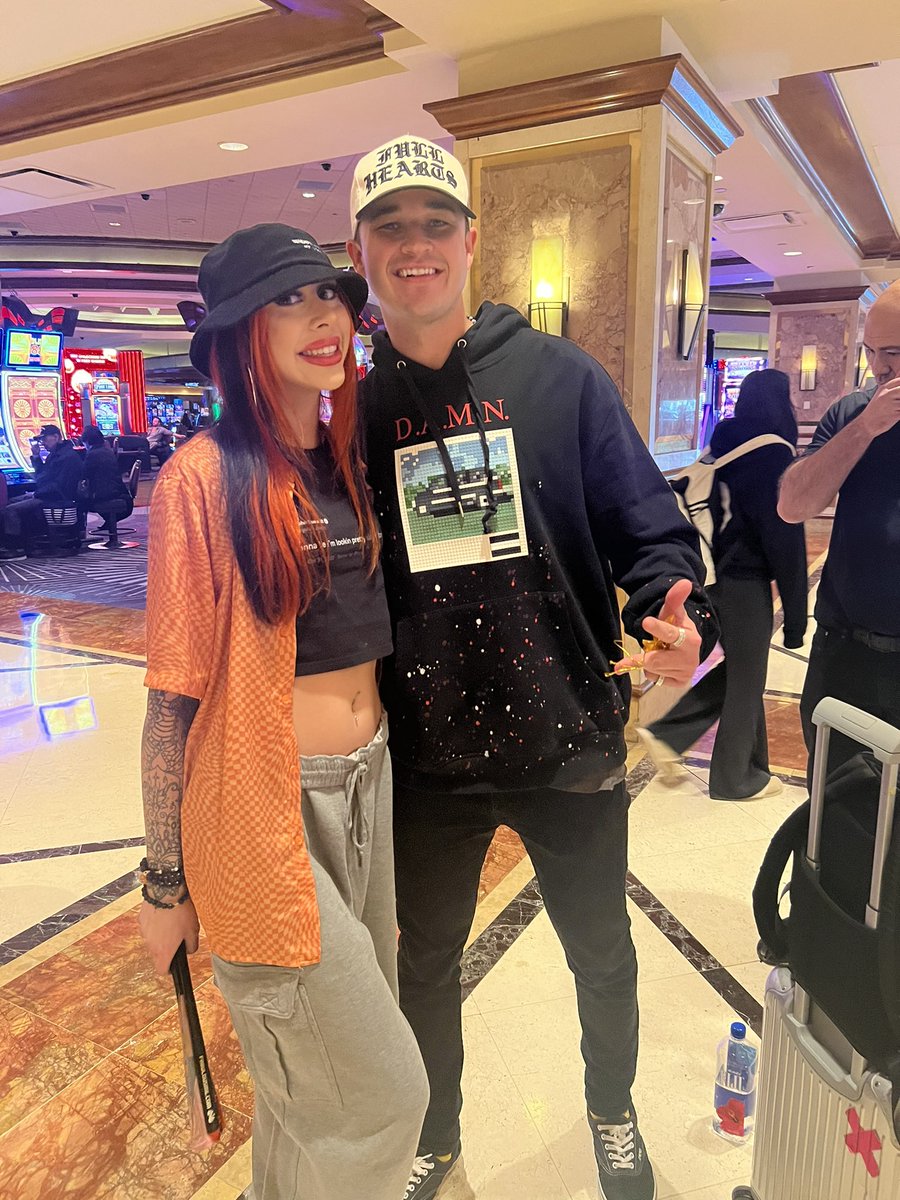 hot and chaotic tweet media