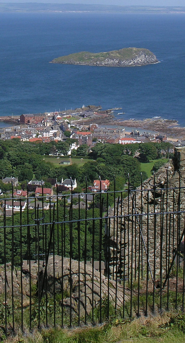 Undiscovered Scotland tweet media