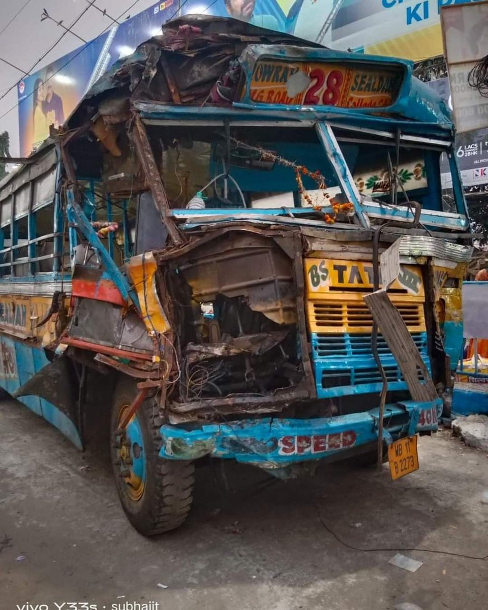 rohit-kapoor-on-twitter-this-is-what-happens-when-govt-buses