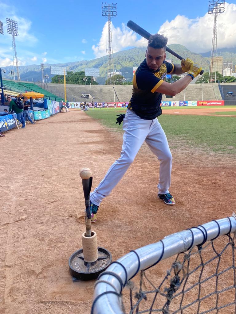 Rugidos del León tweet media