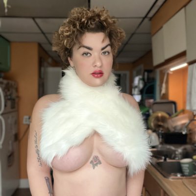 #NewProfilePic https://t.co/c28wkypVPi