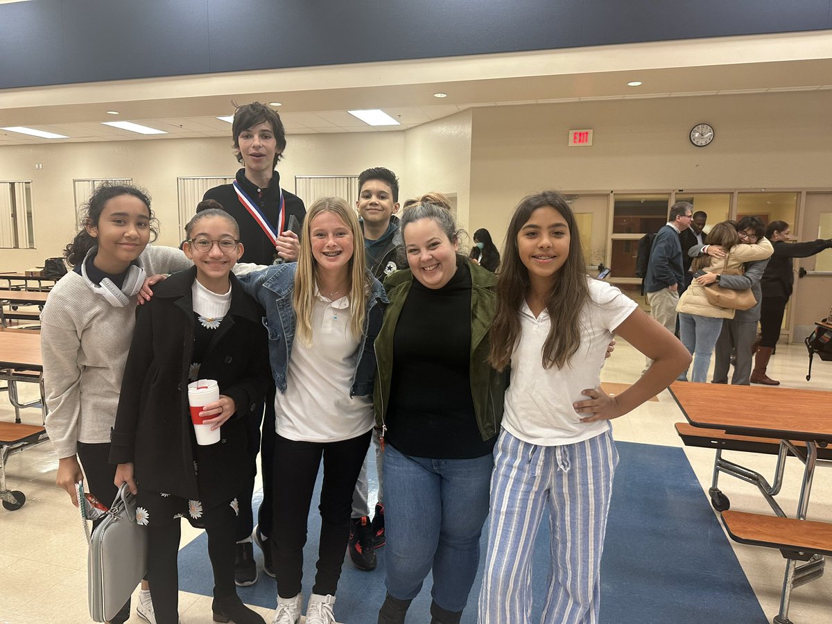 Lindsay Greene tweet media