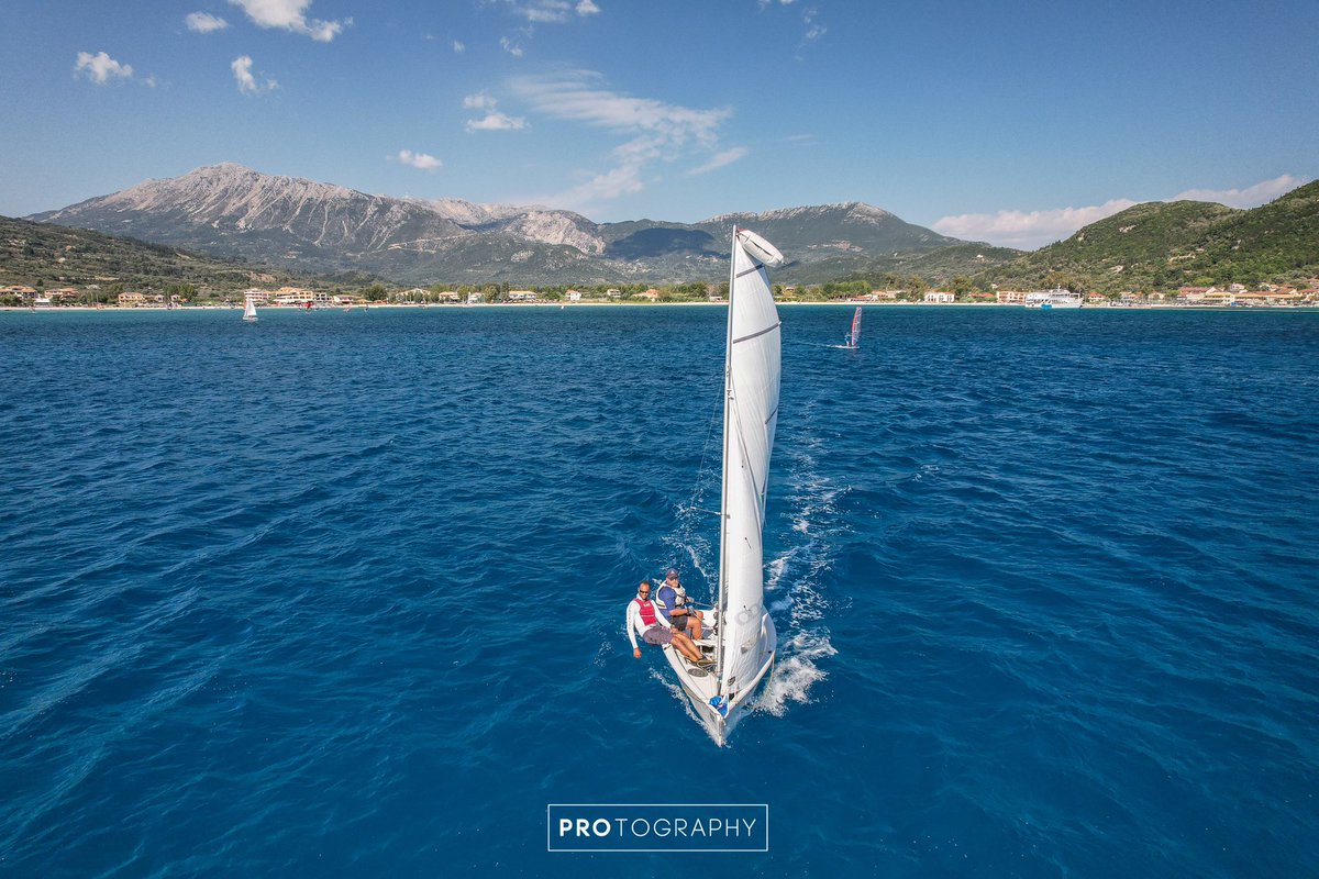 SAIL AWAY SATURDAYS ⛵️ 🌊

Hardly any snow in the alps? Fed up with the cold European winter? Why not reward yourself with a summer of sailing round the stunning Vassiliki Bay? 🏝️ 

For more information about the course, follow the link below 👇 

watersportsnomad.com/dinghy-instruc…