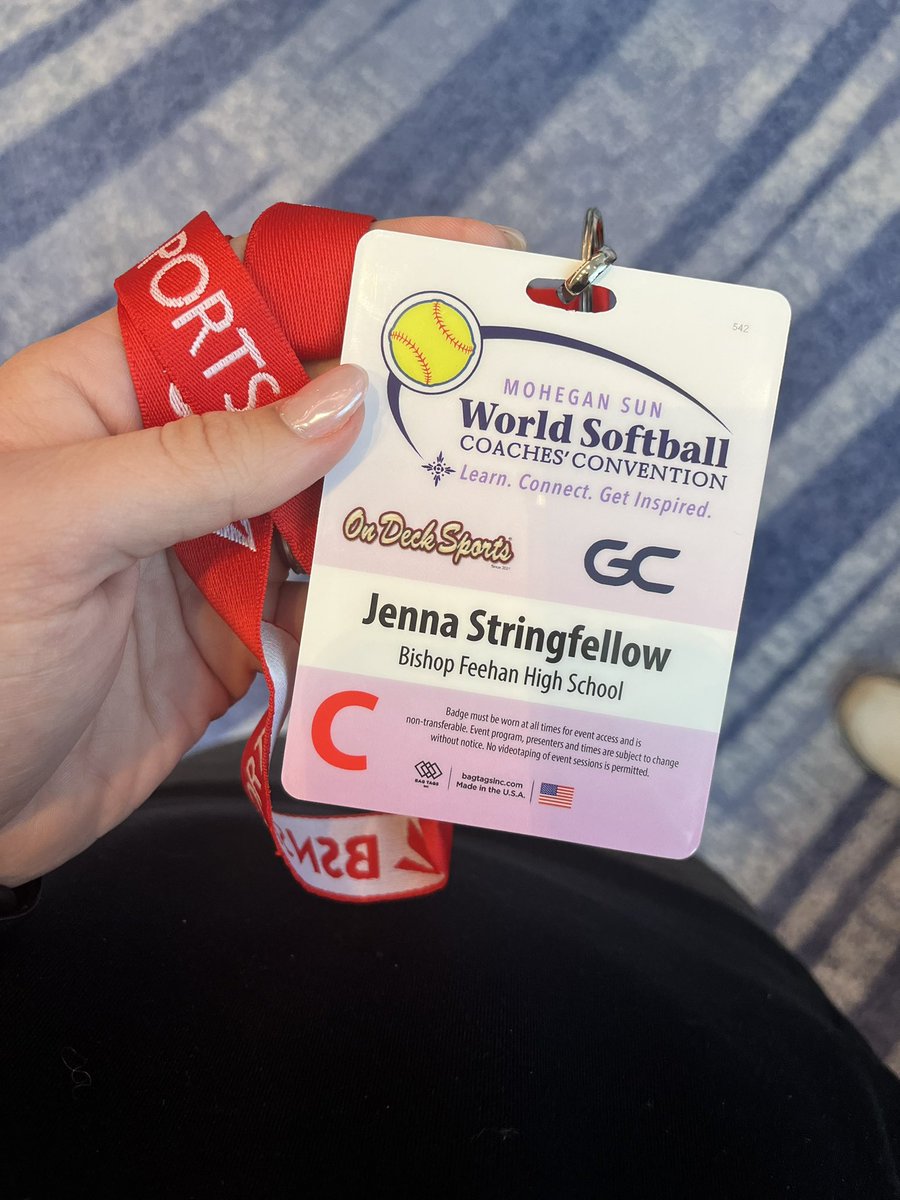 ms_stringfellow's tweet image. Thankful for this opportunity to learn from several distinguished softball coaches from all over the country today! How many more days until spring sports open?!🥎