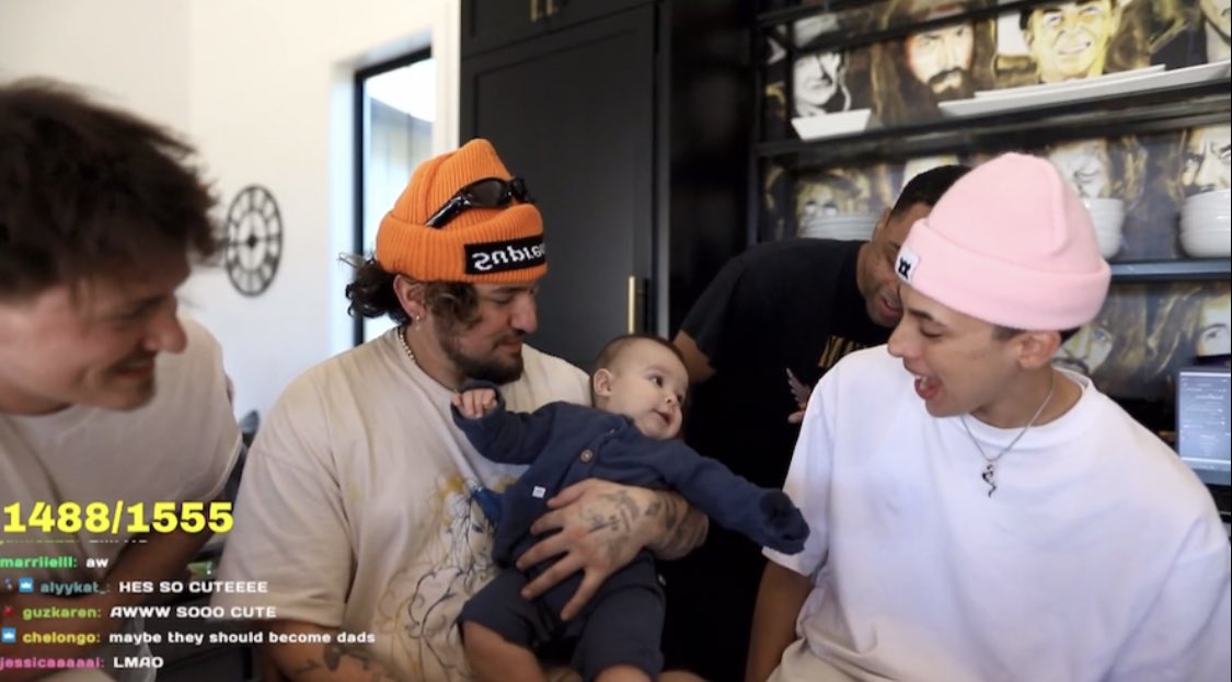 CamboysSupport's tweet photo. the boys with baby easton is too precious https://t.co/g85P4rhSP3