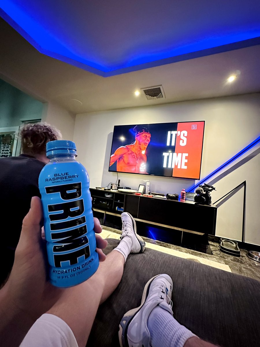 Logan Paul tweet media