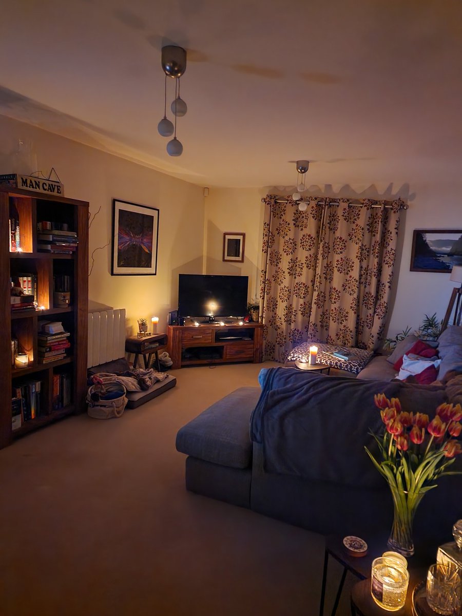 Last night of #oneweek. Cosy night in. Make sure you share all your pics if you've been joining in and get ready for your meter readings tomorrow. #oneweekuk #oneweekchallenge