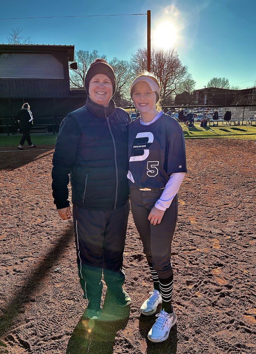 ChloeWoodward0's tweet photo. I had great time back at @LRSoftball ! Thank you @HollarShena, Coach Kenley, and players for a great camp! I can’t wait to be back! @BanditsNc https://t.co/xvZynJrD3S