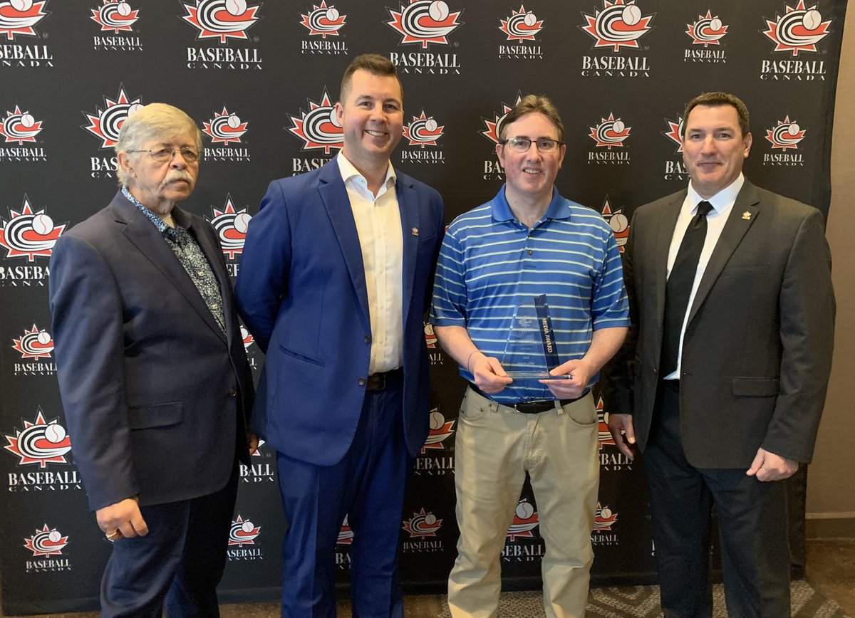 CDNBaseballHOF's tweet image. Congratulations to Kevin Glew. @coopincanada for winning the @elliottbaseball media award from @baseballcanada.