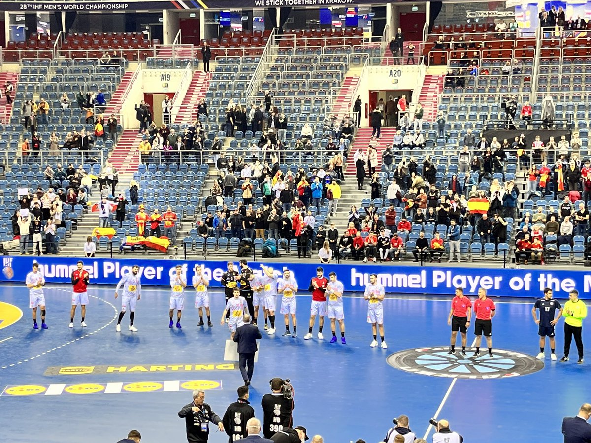 Viendo a los Hispanos en el mundial de balonmano 😁